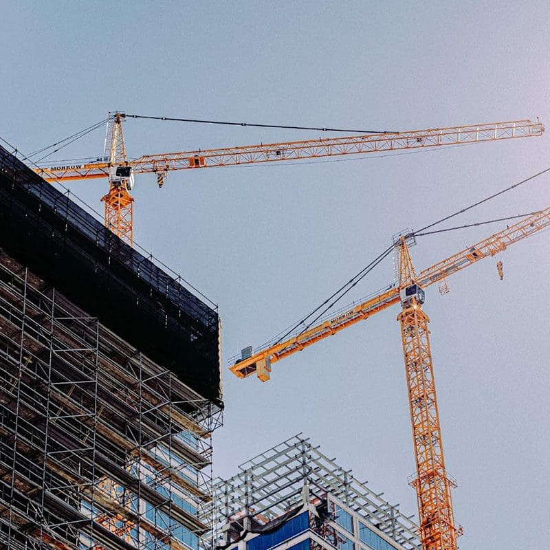 scafolding equipment bracing building strcuture