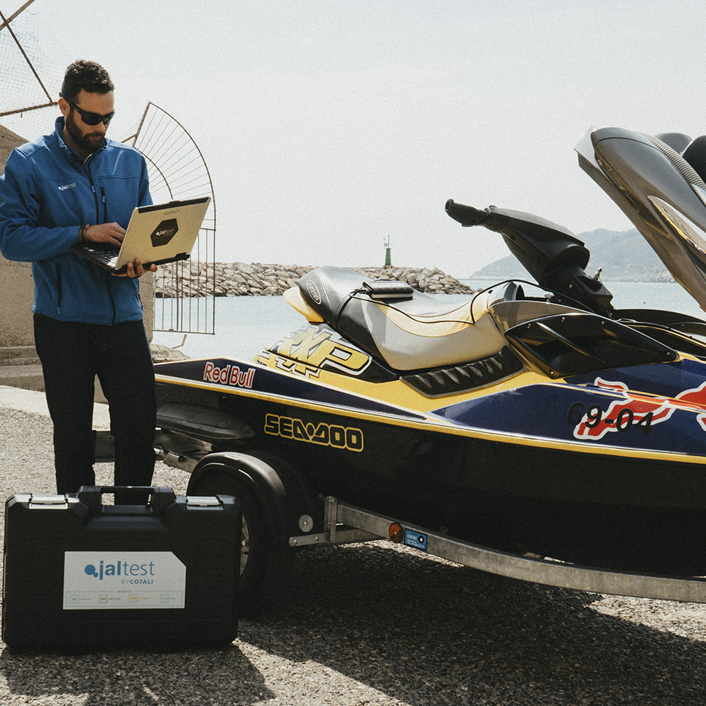 Redbull jet ski with triad rep doing a scan